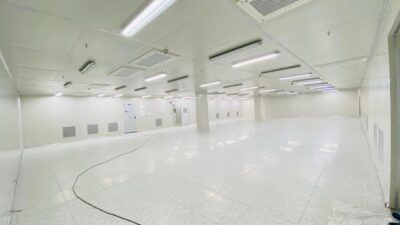 Clean Room Puff panels